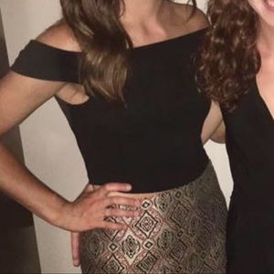 Off shoulder black crop top